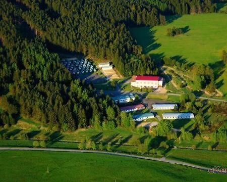 Cyklocamp Pod Landstejnem Hotel Stare Mesto  Buitenkant foto